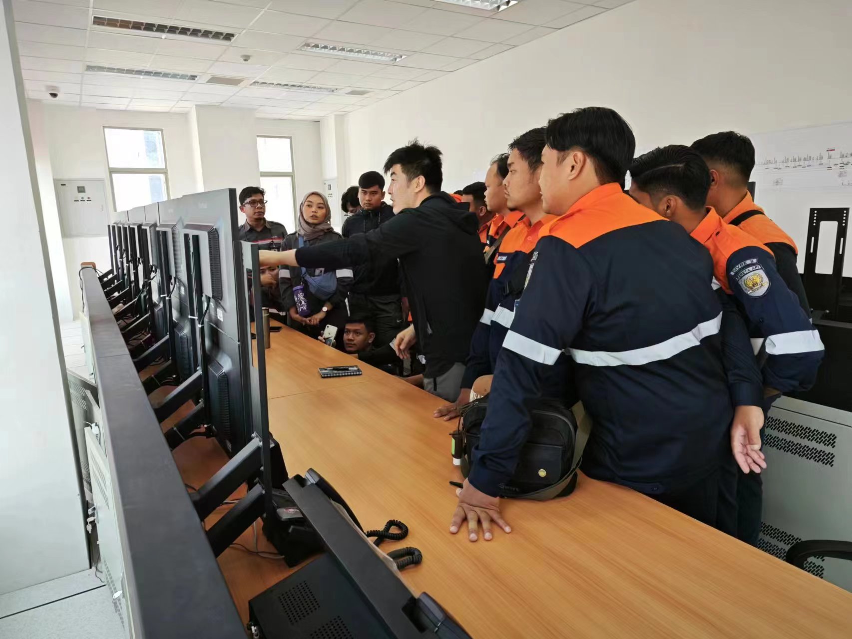 1703605086579499010.jpg 1703605086579499010.jpg