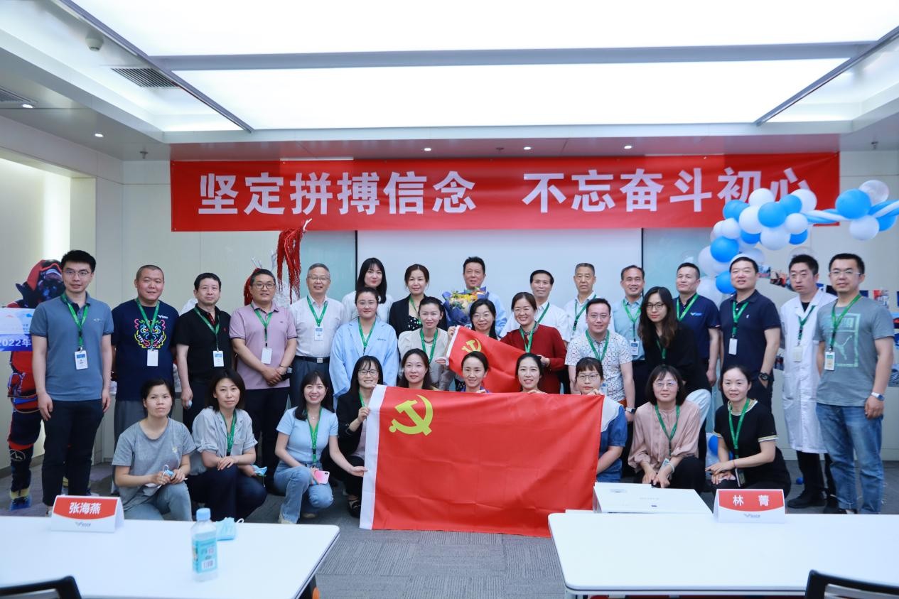 1805838376320802818.jpg 1805838376320802818.jpg